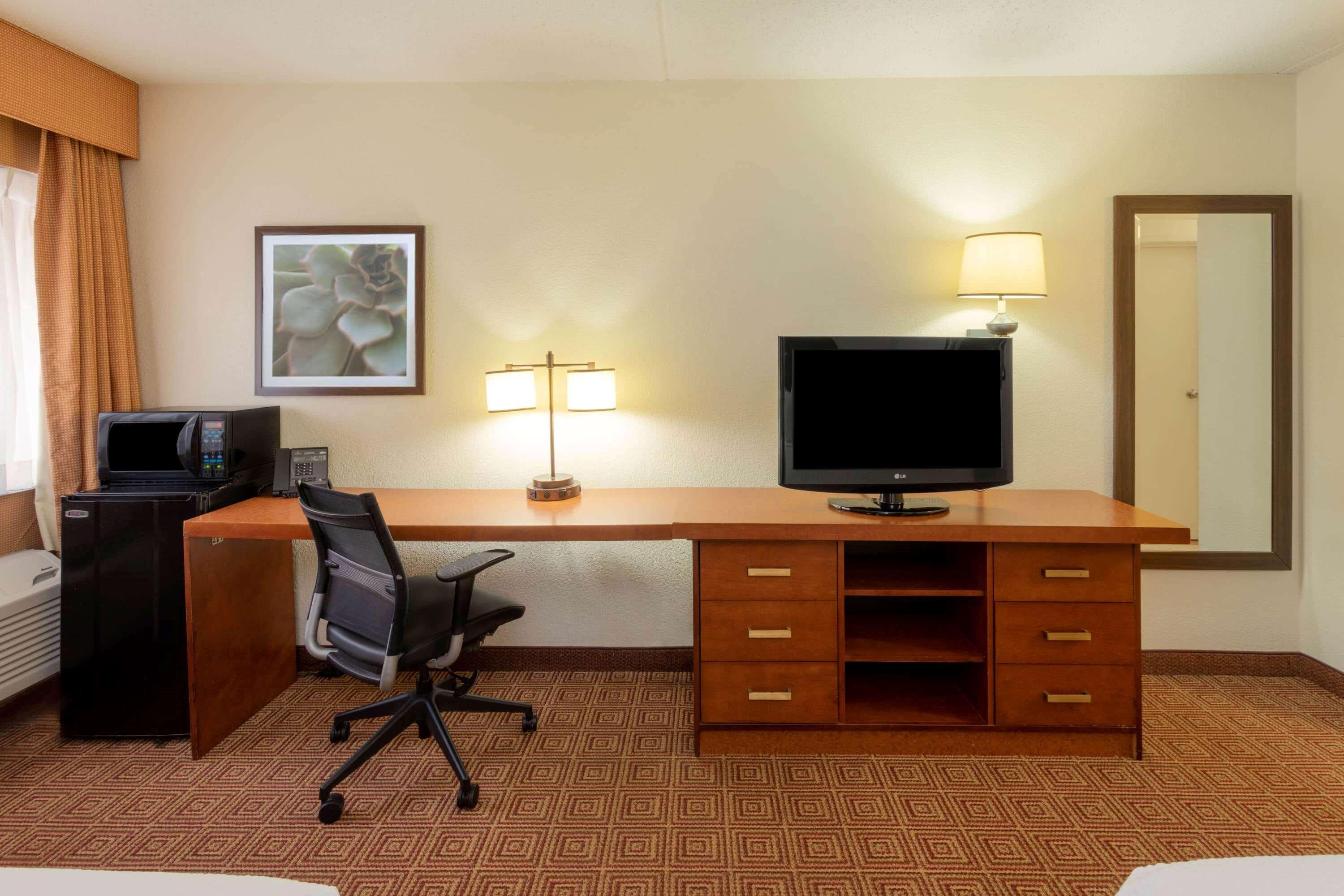 La Quinta Inn By Wyndham Minneapolis Airport בלומינגטון מראה חיצוני תמונה