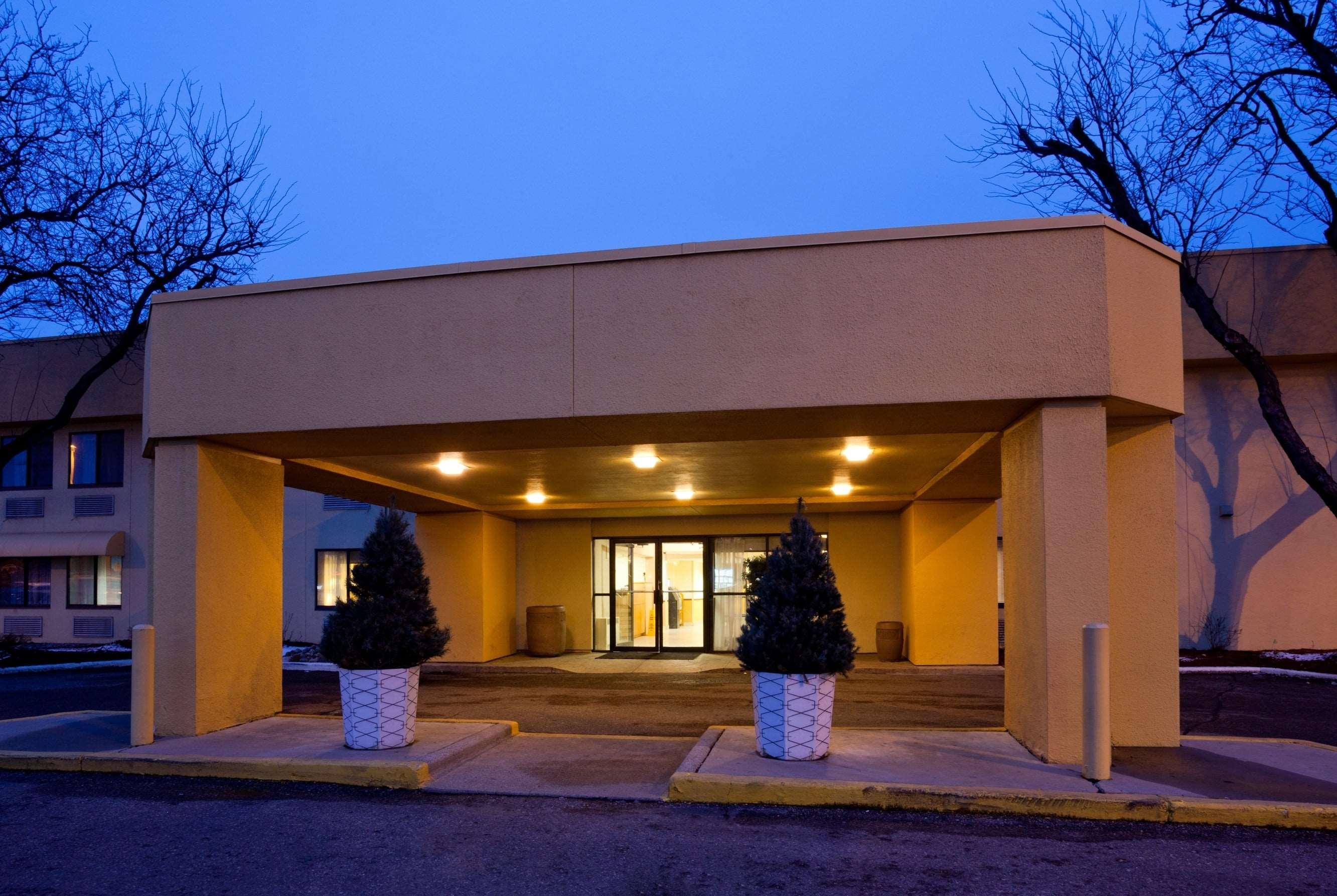 La Quinta Inn By Wyndham Minneapolis Airport בלומינגטון מראה חיצוני תמונה
