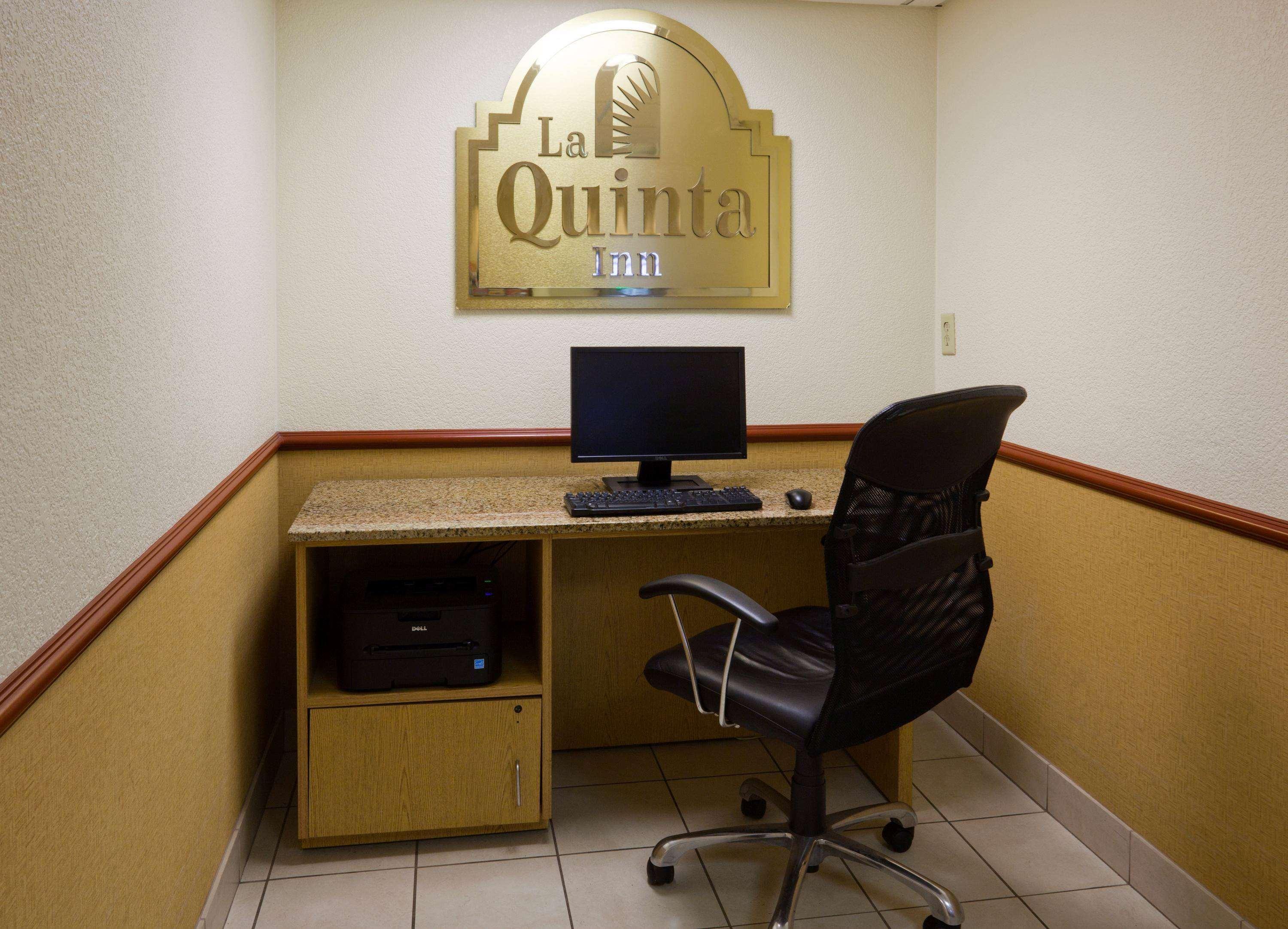 La Quinta Inn By Wyndham Minneapolis Airport בלומינגטון מראה חיצוני תמונה